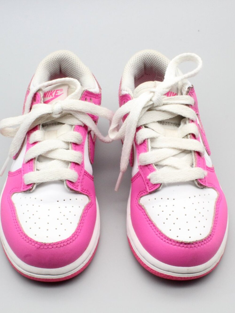 Nike Dunk Low PS Laser Fuchsia Girls Sz 12C - Picture 2 of 13